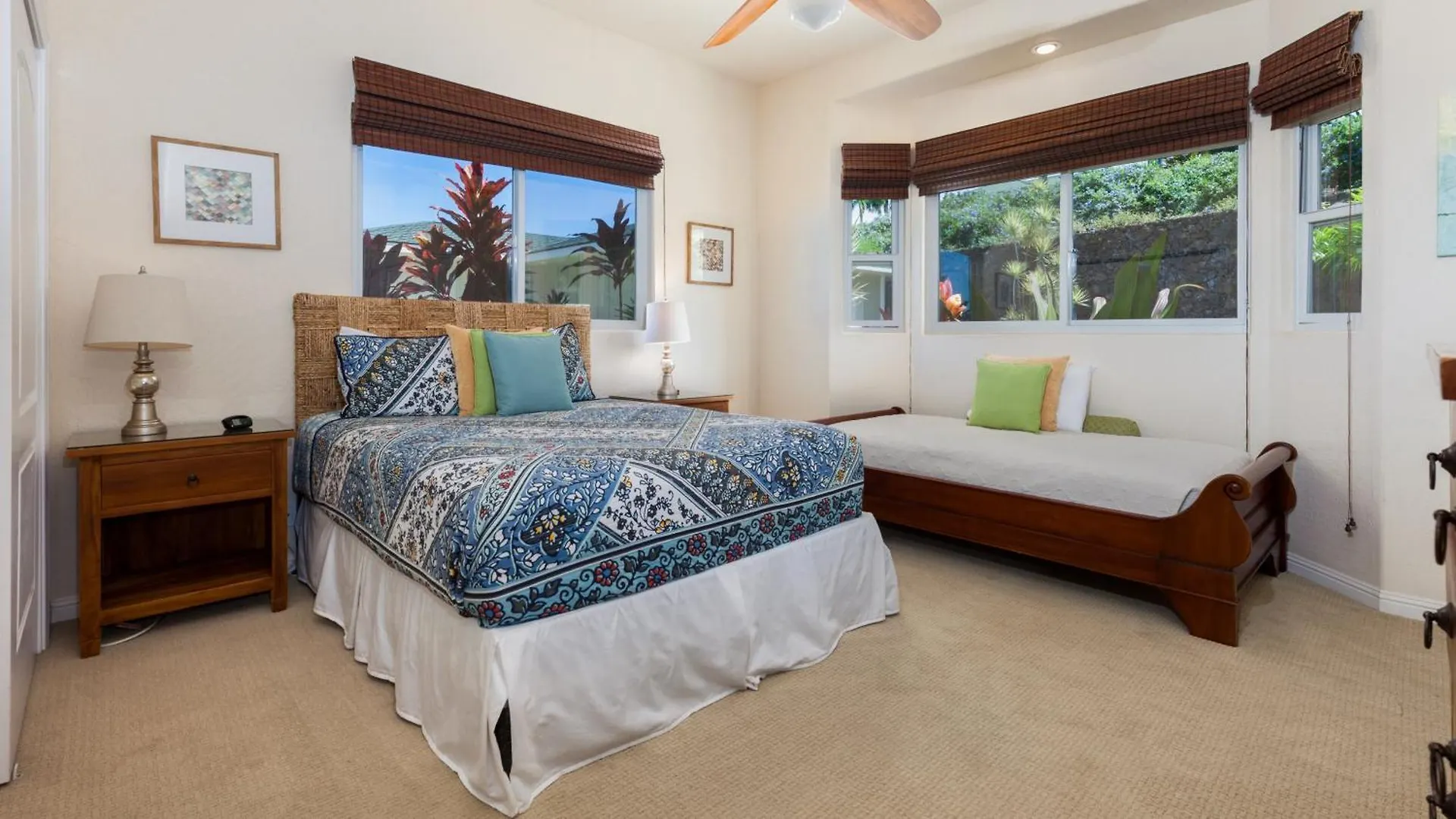 Pacific Vista Retreat Stunning 5Br Home Overlooking Ocean Privacy And Pool Kailua-Kona