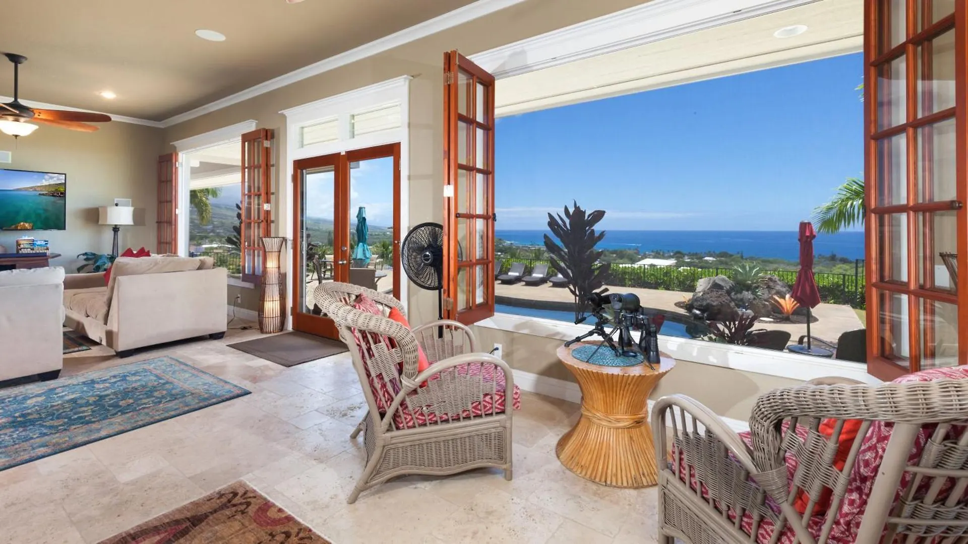 Pacific Vista Retreat Stunning 5Br Home Overlooking Ocean Privacy And Pool Kailua-Kona