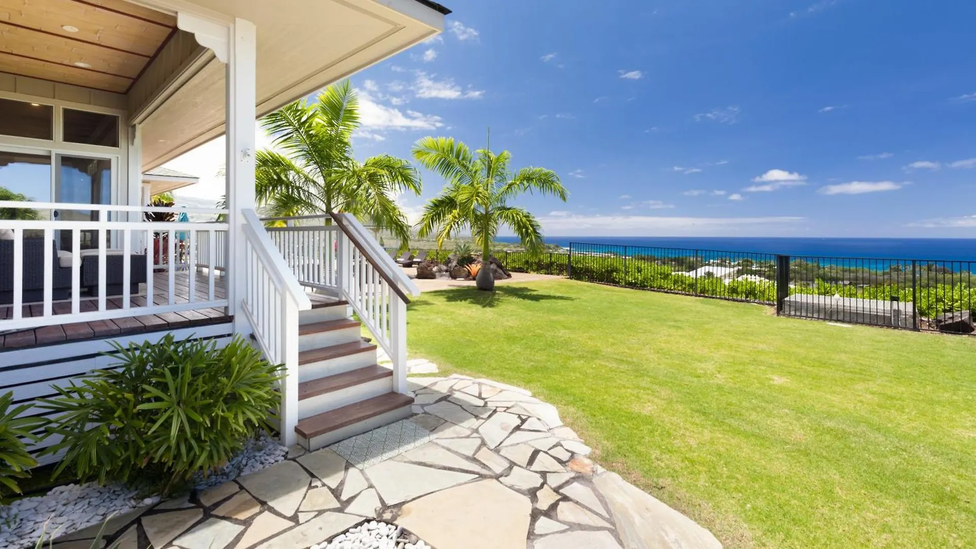 Holiday home Pacific Vista Retreat Stunning 5Br Home Overlooking Ocean Privacy And Pool Kailua-Kona United States