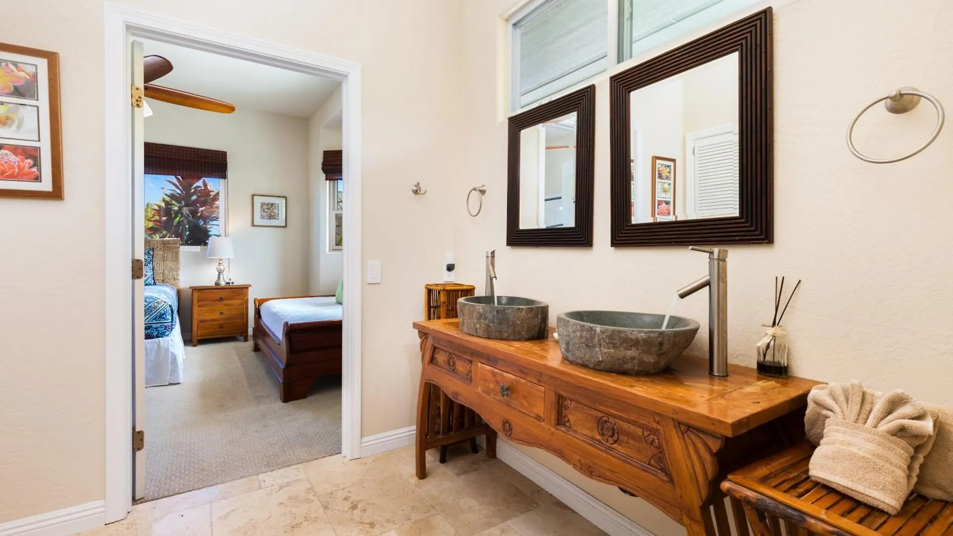 Pacific Vista Retreat Stunning 5Br Home Overlooking Ocean Privacy And Pool Kailua-Kona Holiday home